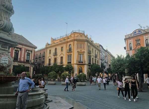 Los jardines secretos de Sevilla: rincones verdes llenos de historia