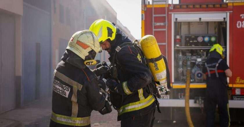 Sartén en llamas desata un pequeño incendio en una casa de Trassierra