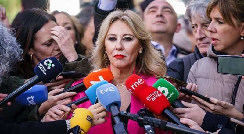Andalucía destaca que la reunión es una trampa para blanquear una condonación que no aporta dinero extra