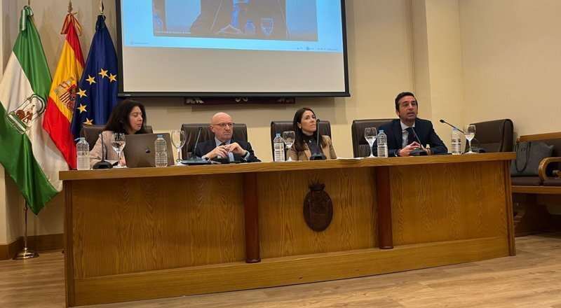 Andalucía se posiciona como referente en mediación con servicios pioneros que anticipan la Ley de Eficiencia