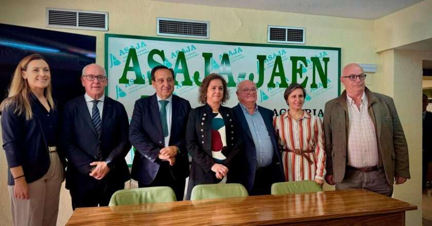 Asaja denuncia que el Gobierno utiliza el SMI para afectar la economía de agricultores y ganaderos