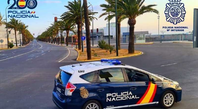 Detenido después de cinco años de fuga por violar la orden de alejamiento de su expareja.