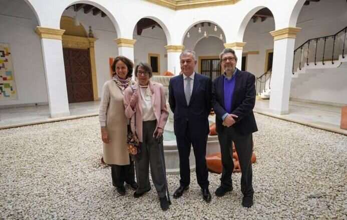 El Ayuntamiento refuerza su apoyo a Hay Festival como referente cultural de proyección internacional