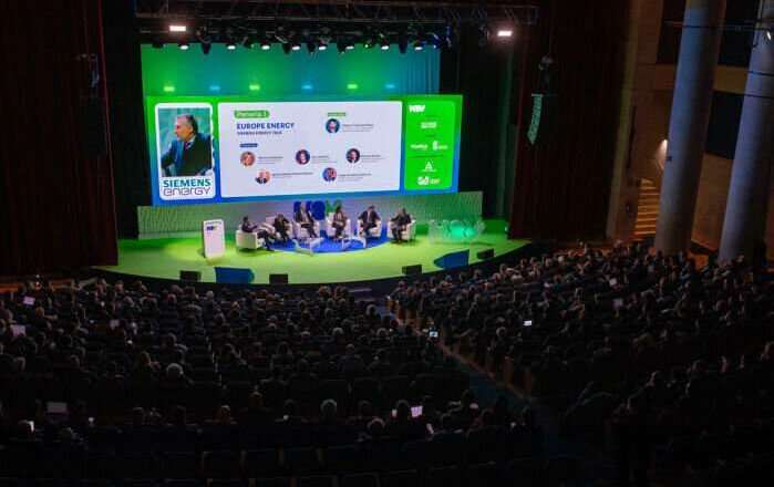 El II Congreso Nacional de Hidrógeno Verde comienza este martes con más de 1.200 participantes registrados.