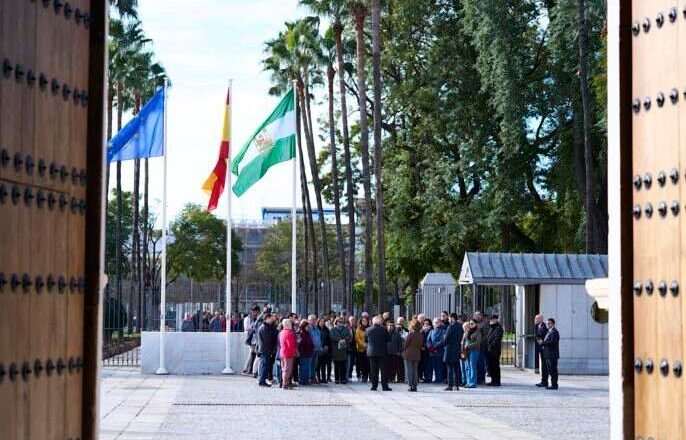 El Parlamento recibe a los ciudadanos este sábado para celebrar el Día de Andalucía