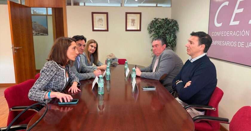 El PP discute proyectos estratégicos para Jaén con la Confederación de Empresarios
