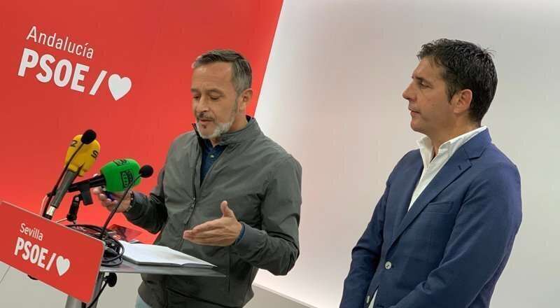 El PSOE exige a Moreno el cese inmediato de Ricardo Sánchez en la Junta debido a su investigación judicial.