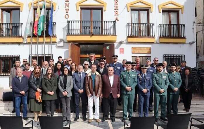 Güéjar Sierra rinde homenaje a Domingo Puente Marín, el peluquero víctima de ETA hace 28 años.