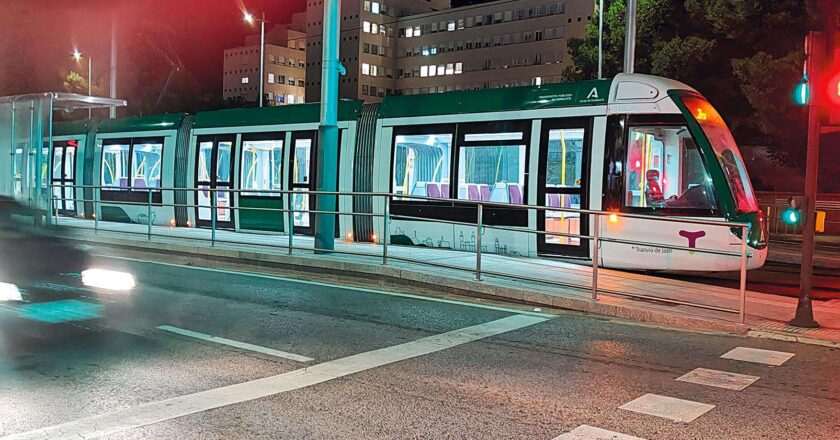 Julio Millán espera concretar la fecha del tranvía