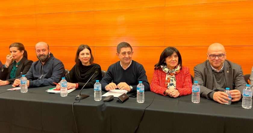 Los socialistas establecen el plan para la elección de su nuevo líder en Jaén.
