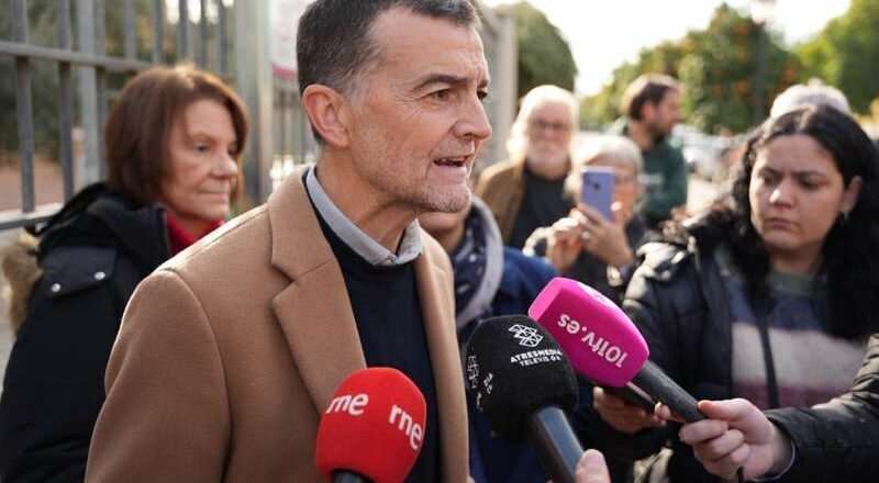 Maíllo llama a construir un proyecto de país desde la izquierda basado en la esperanza y en oposición al miedo paralizante
