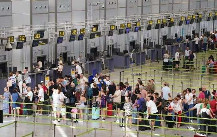 Salas afirma que el aeropuerto cuenta con la capacidad y el margen necesarios para alcanzar los 30 millones de pasajeros.