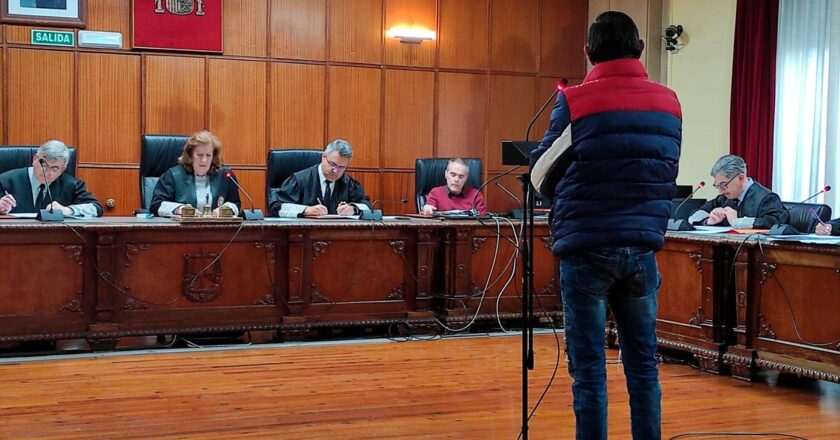 Solicitan en Jaén una pena de diez años de prisión para el hombre acusado de violar a su hijastra.