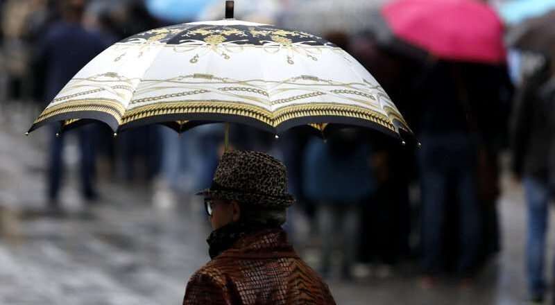 Alerta amarilla por lluvias y oleaje en Cádiz, Málaga, Granada y Almería para este domingo
