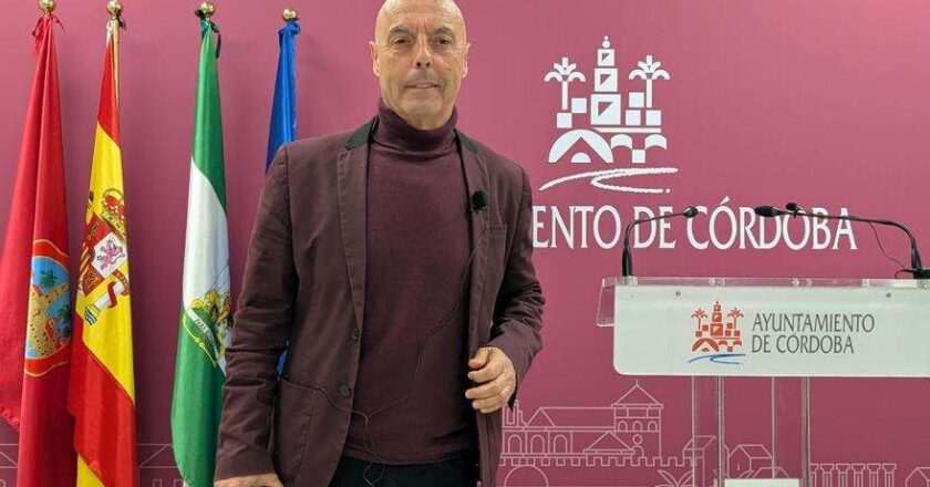 Antonio Hurtado se opone al modelo de patios cerveceros para los cines de verano en Córdoba