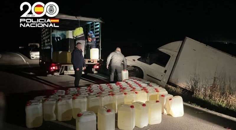 Diez personas arrestadas por presunto suministro de gasolina a narcolanchas en operativos de febrero