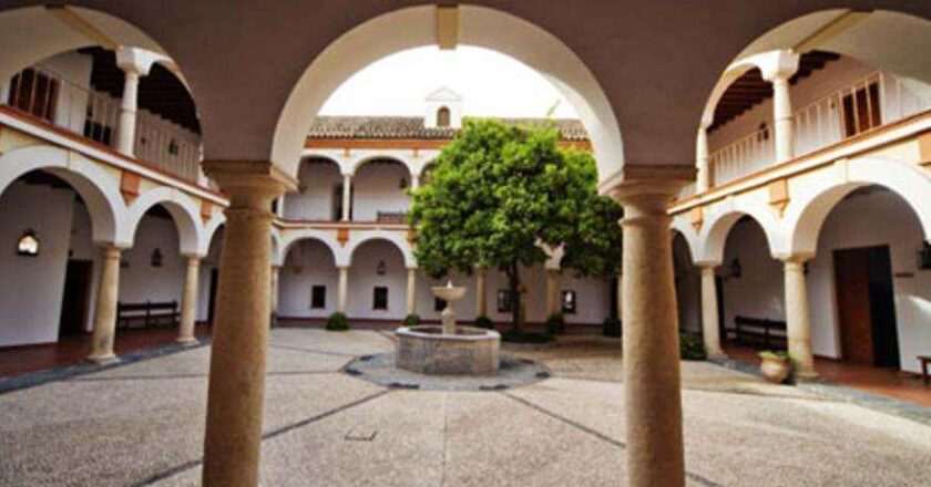 La única constante es el cambio: exposición de Rafael Jiménez Reyes
