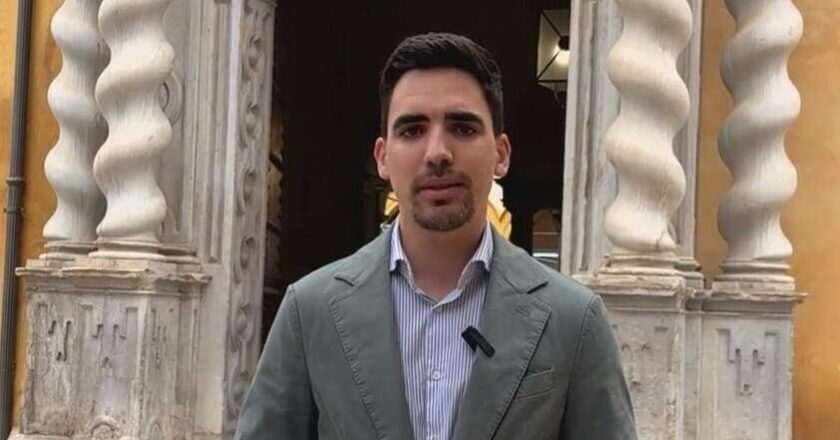 PSOE-A denuncia las falsedades de Moreno sobre la universidad pública andaluza, que enfrenta un grave peligro por su gestión