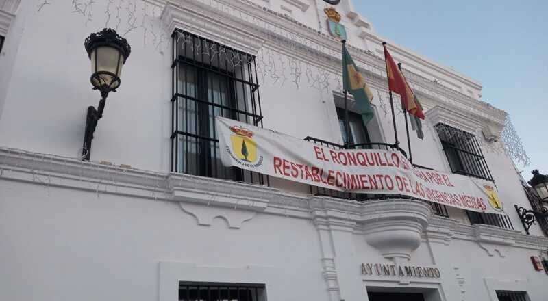 Protesta en El Ronquillo por el traslado de urgencias a Santa Olalla durante las tardes y fines de semana