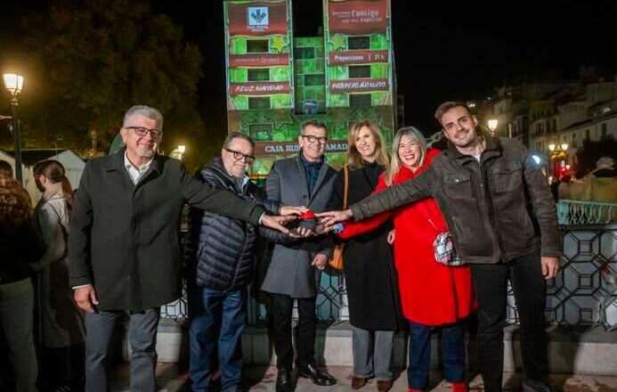 La Fundación Caja Rural Granada da vida a la Navidad con un espectacular videomapping