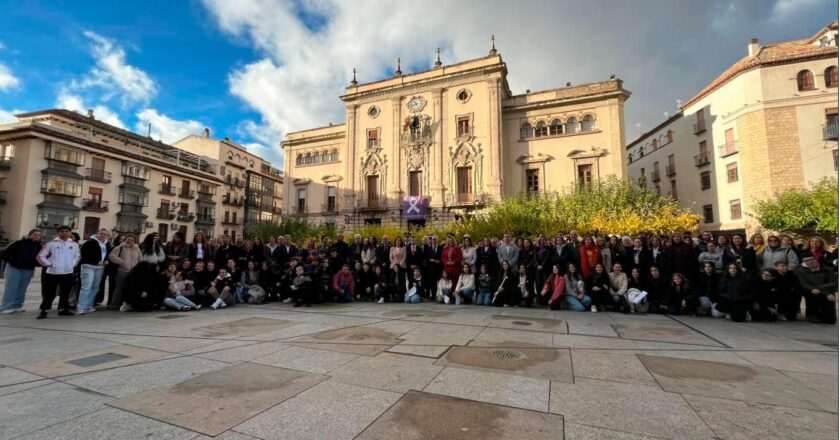 Jaén se une en la lucha contra la violencia de género el 25N
