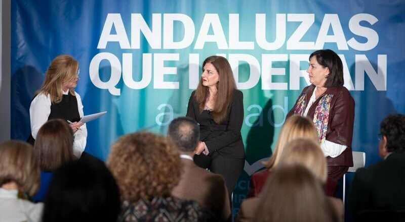 Motril celebra el foro ‘Andaluzas que lideran a tu lado’ del PP para discutir el liderazgo femenino