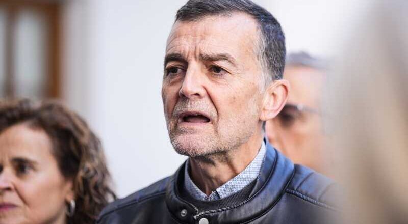 Maíllo aboga por una coalición de izquierdas para lograr un gobierno de cambio y expresa preocupación por una posible victoria del PP en Andalucía