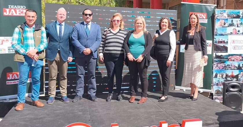 Antiguos alumnos y profesores destacan la importancia de la información en el 85 aniversario de Diario JAÉN