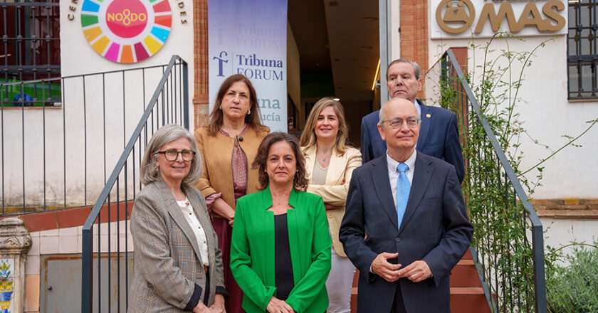Catalina García discute en Sevilla la sostenibilidad en la industria alimentaria y la reducción del desperdicio