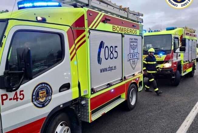 Hombre con quemaduras es hospitalizado tras incendio en vivienda de Chipiona