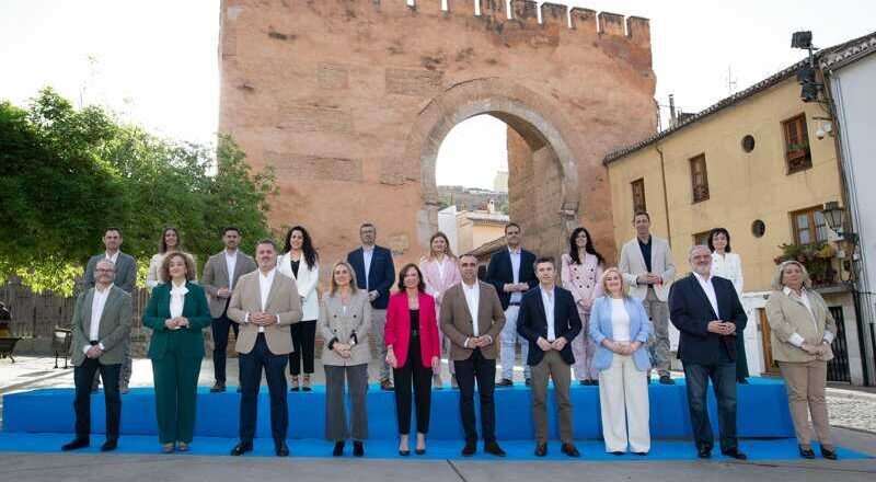 El PP muestra su equipo comprometido con la transformación de Andalucía