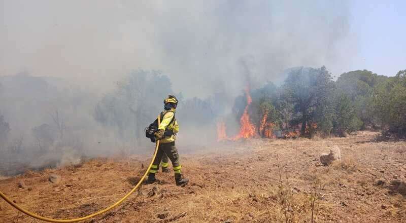 Controlados los incendios forestales en Sanlúcar de Guadiana y Encinasola