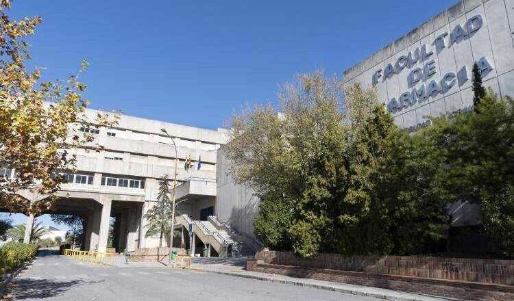 Congreso sobre desinformación alimentaria organizado por las facultades de Farmacia de Granada y Sevilla