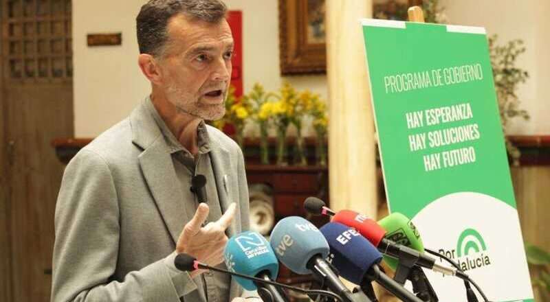 Maíllo presenta 25 iniciativas de Por Andalucía: 20% del PIB para sanidad y «comprar solo para vivir» en áreas conflictivas