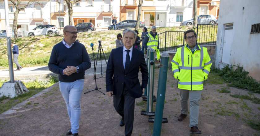 Estudio geotécnico para resolver el problema del muro caído en el Parque de la Paz y la Concordia de Rute