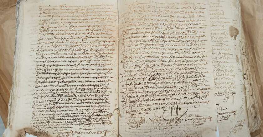 La Junta pide al Ministerio de Cultura que declare inexportable el documento notarial firmado por Cervantes que se subasta en Madrid