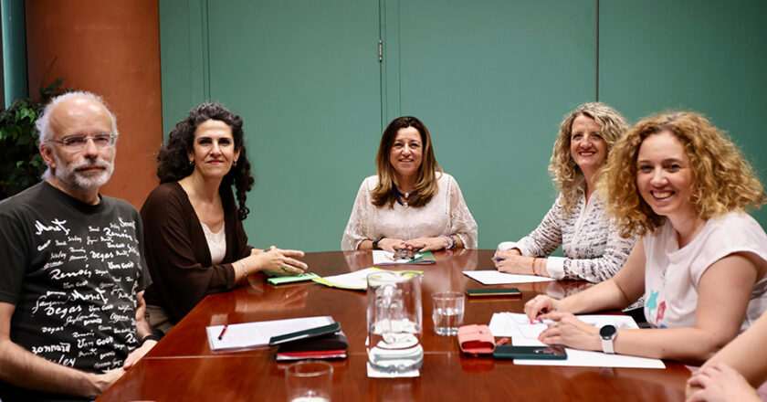 Titulados en Periodismo podrán acceder a la bolsa de Educación para enseñar Lengua Castellana y Literatura