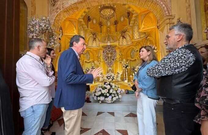 El PP resalta el compromiso de Moreno con las tradiciones como pilar de identidad