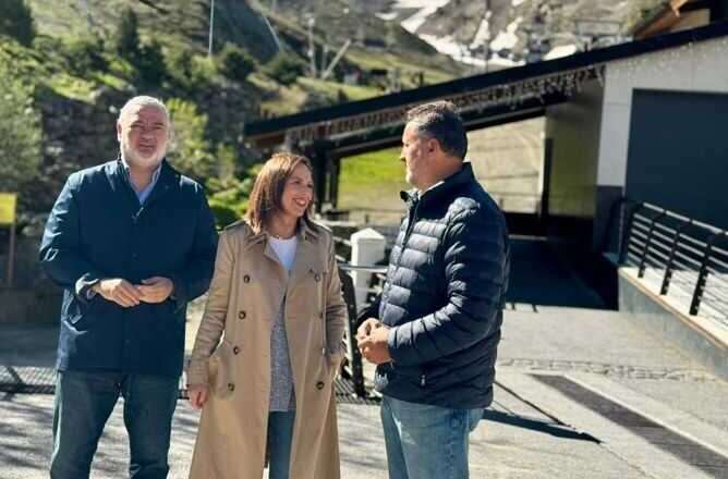 Rocío Díaz afirma que gobernar implica cumplir y destaca el trabajo de Juanma Moreno en Sierra Nevada