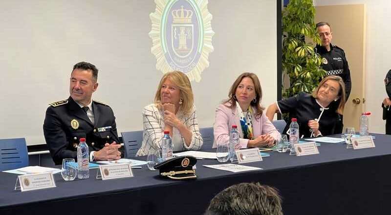 Navarro resalta la importancia de la formación en Policía Local para enfrentar los nuevos desafíos de la seguridad ciudadana