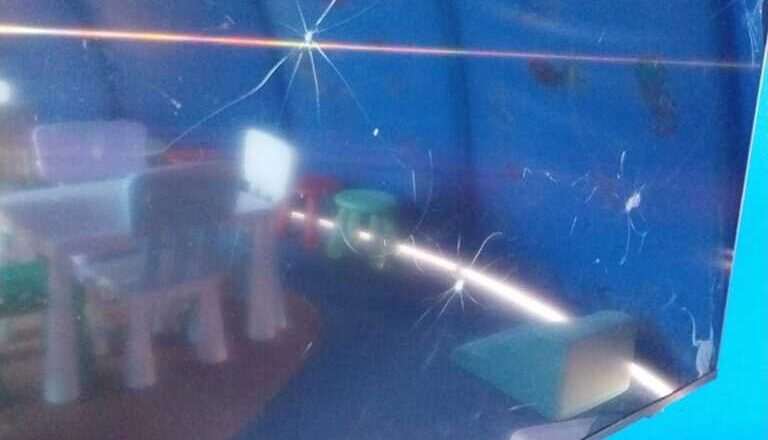 Destrucción de las instalaciones del Patio del Amor para niños hospitalizados