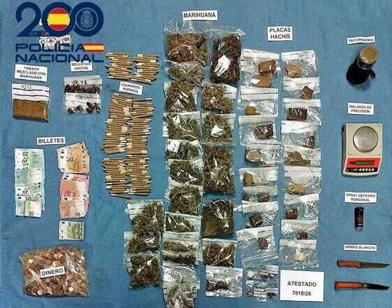 Seis detenidos tras desmantelar un punto de venta de droga que operaba como club social