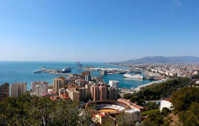El Ayuntamiento otorga los Premios de Turismo y lanza la nueva campaña Málaga de verdad