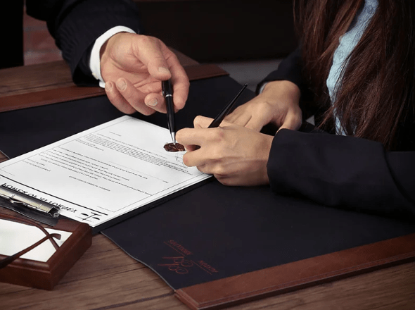 Agatón Abogados consolida su posición como despacho multidisciplinar en Roquetas de Mar
