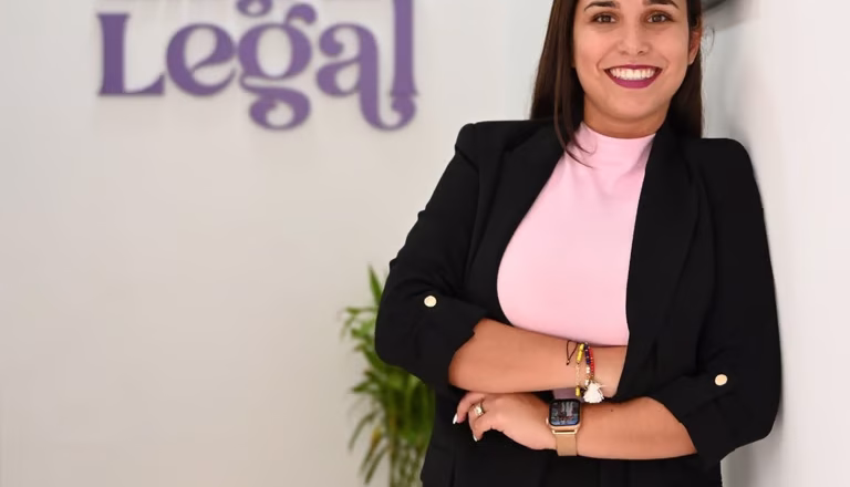 Emigrar Legal: especialización en trámites de extranjería en Motril