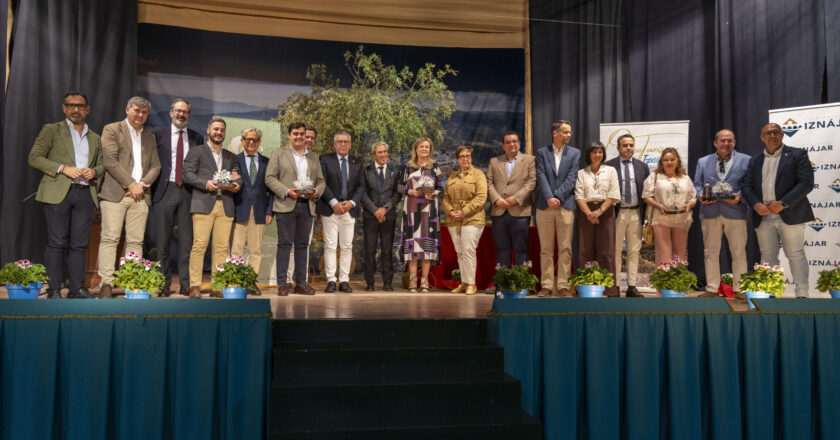 El presidente de la Diputación de Córdoba destaca el potencial del AOVE de la provincia en los IV Premios DOP de Lucena