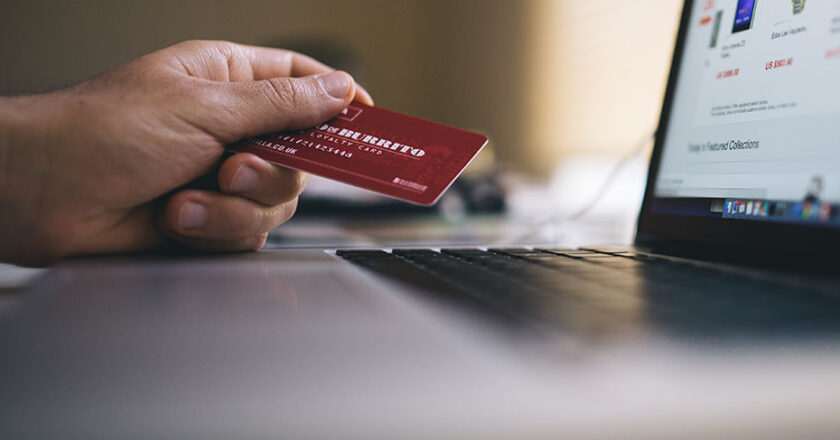 Consumo alerta que las compras online inferiores a 150 euros también estarán sujetas a aduana