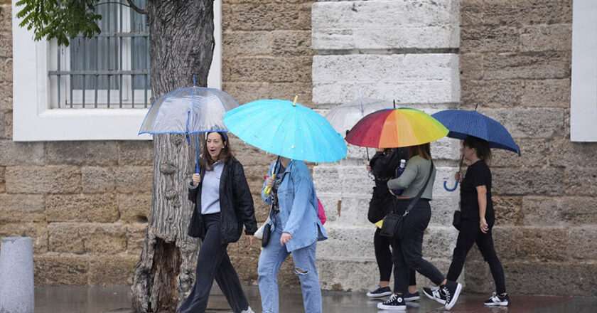EMA 1-1-2 recomienda precaución por el aviso naranja de lluvias en Jaén