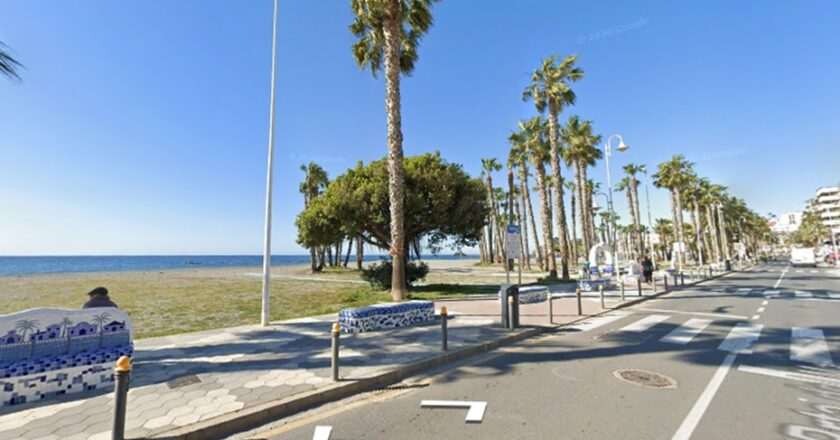 Un bañista pierde la vida en una playa de Almuñécar