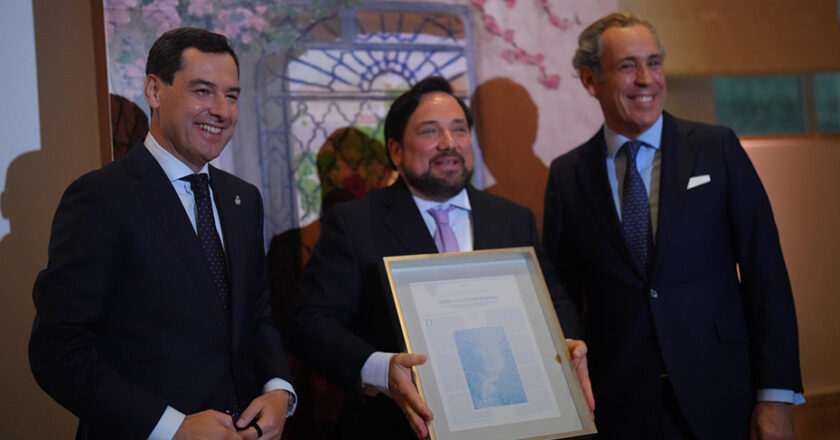 Moreno destaca la importancia de la estabilidad y la confianza para el crecimiento de Andalucía como referencia